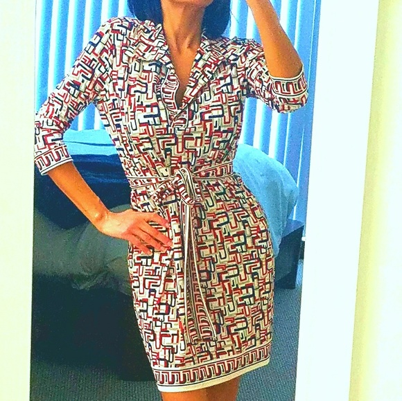 Max Studio Dresses & Skirts - Gorgeous Max Studio collared dress